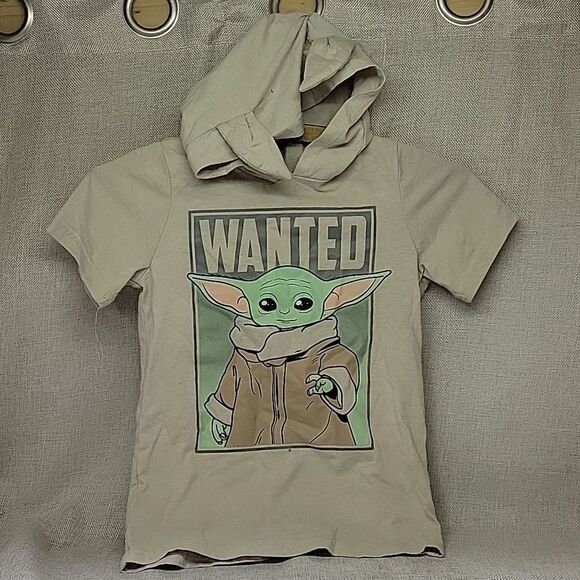 hooded kid size S tshirt, 20" baby Yoda pillow plush - Picture 2 of 9
